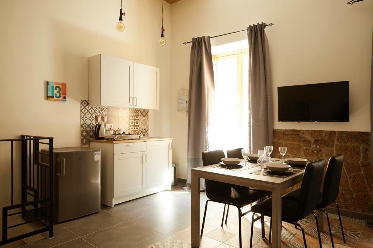 Casa Scassacocchi * Napoli